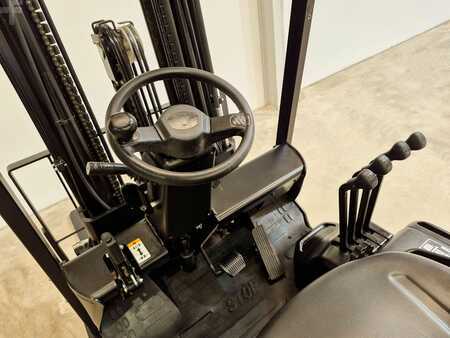 3-wiel elektrische heftrucks 2024  MB Forklift CPD18TVL (9)