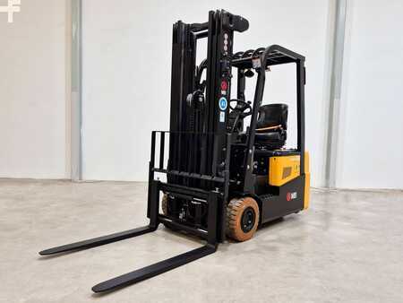 Eléctrica de 3 ruedas 2025  MB Forklift CPD18TVL (2)