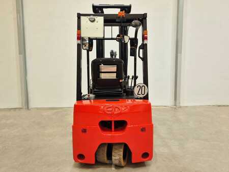 Eléctrica de 3 ruedas 2024  EP Equipment CPD20TVL (3)