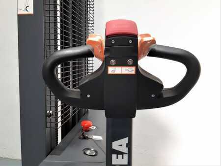 Apilador eléctrico - MB Forklift XEA 10 2S330 (7)