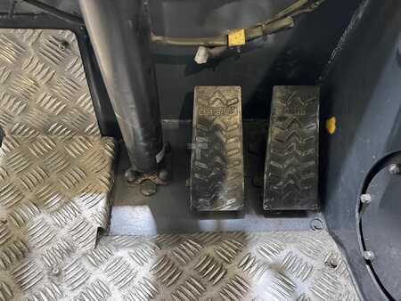 Pozostałe 2015  Combilift CBE2500 (8)