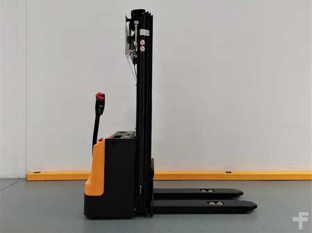 Wózek wysokiego podnoszenia 2024  MB Forklift WSA161L (8)