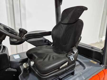 Elektromos 3 kerekű 2013  Linde E18L 01 (14)