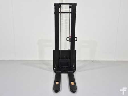 Hochhubwagen 2025  MB Forklift ESA121 2S360 (5)