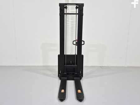 Hochhubwagen 2025  MB Forklift ESA121 2S360 (5)