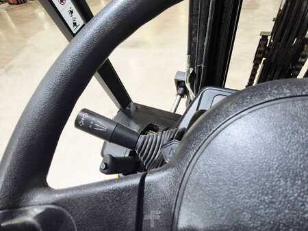 Dieselový VZV 2024  MB Forklift CPCD25T8 G51 (12)