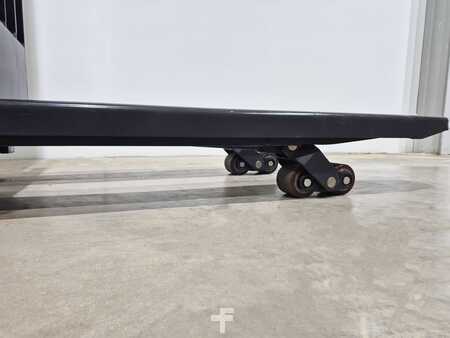 Gerbeurs 2025  CAT Lift Trucks NSP12QLDI Litio (7)