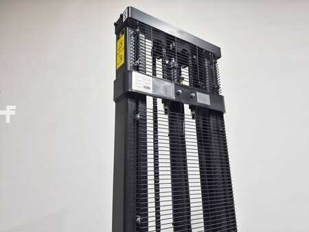 Gerbeurs 2025  CAT Lift Trucks NSP12QLDI Litio (8)