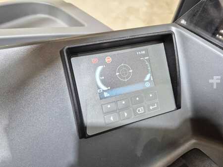 Retráctil 2025  CAT Lift Trucks NR16N3H Litio (10)