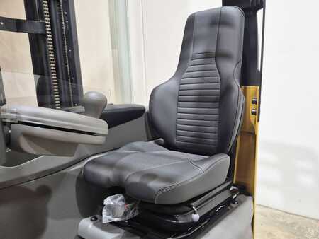 Retráctil 2025  CAT Lift Trucks NR16N3H Litio (8)