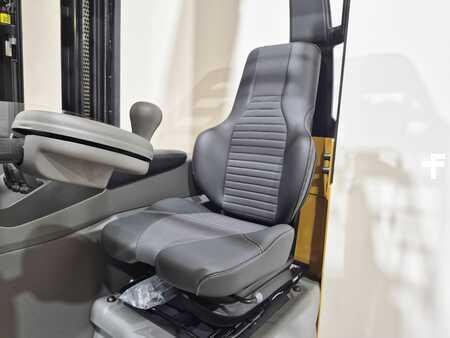 Retráctil 2025  CAT Lift Trucks NR16N3H Litio (11)