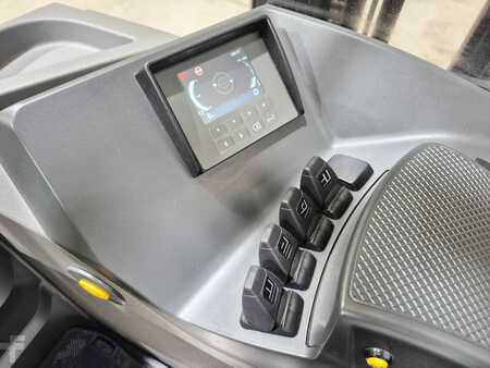 Retráctil 2025  CAT Lift Trucks NR16N3H Litio (9)