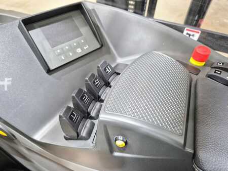 Retráctil 2025  CAT Lift Trucks NR16N3H Litio (11)