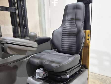 Retráctil 2025  CAT Lift Trucks NR16N3H Litio (8)