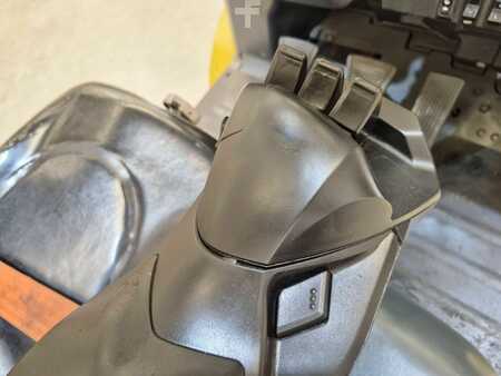 Carrelli elevatori diesel 2018  CAT Lift Trucks DP50NB (14)