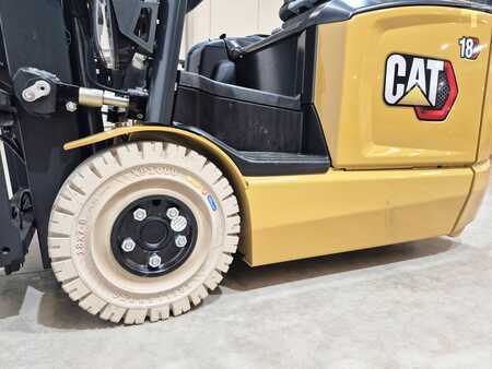 Sähkö - 3 pyör 2025  CAT Lift Trucks EP18CN2T LITIO (10)