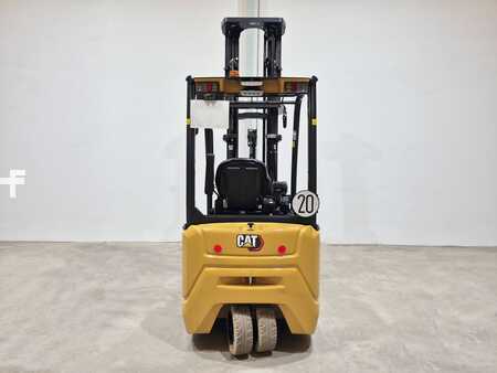 Sähkö - 3 pyör 2025  CAT Lift Trucks EP18CN2T LITIO (3)