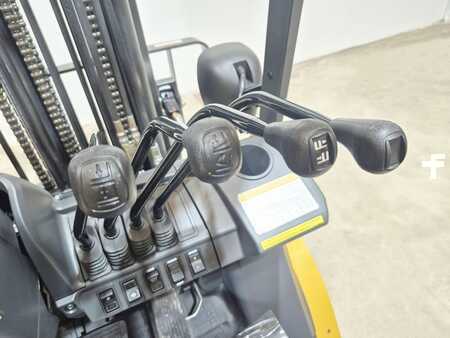 Dieselový VZV 2025  CAT Lift Trucks DP25N3 (13)