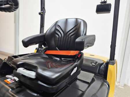 Dieselový VZV 2025  CAT Lift Trucks DP25N3 (17)