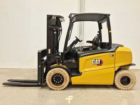 Elektrisk- 4 hjul 2025  CAT Lift Trucks EP55NH (1)