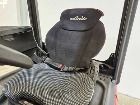 Sähkö - 3 pyör 2017  Linde E16C 02 (15)