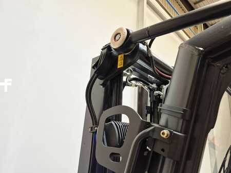 Sähkö - 3 pyör 2017  Linde E16C 02 (9)