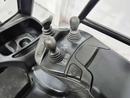 Sähkö - 3 pyör 2019  Linde E16 02 serie 386 (15)