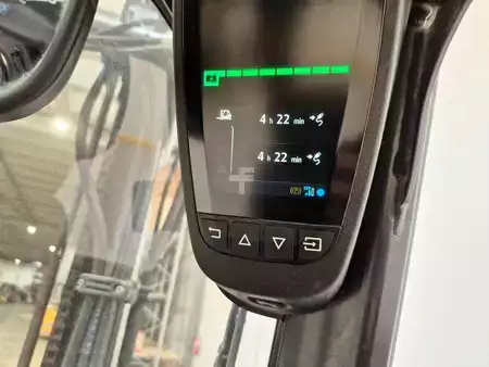 Eléctrica de 3 ruedas 2020  Linde E16 02 serie 386 (13)