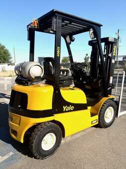 Propane Forklifts 2019  Yale GLP040MXNEAE082 (3)