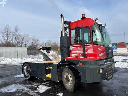 Tractor de arrastre 2018  Kalmar T2 (4) 
