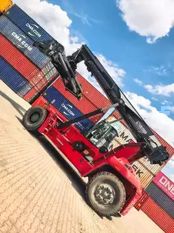 Reachstackers 2018  Kalmar DRG450-60C5X (13)
