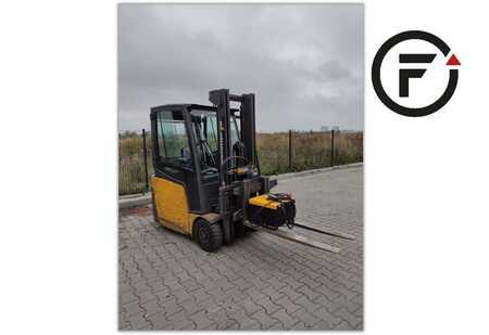 Elektro tříkolové VZV 2010  Jungheinrich EFG 216k (1)