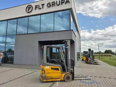 3-wiel elektrische heftrucks 2019  Jungheinrich EFG 216k (2)