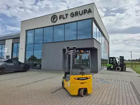 3-wiel elektrische heftrucks 2019  Jungheinrich EFG 218K (4)