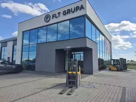 Stapelaars 2020  Jungheinrich ERD 220 (2)