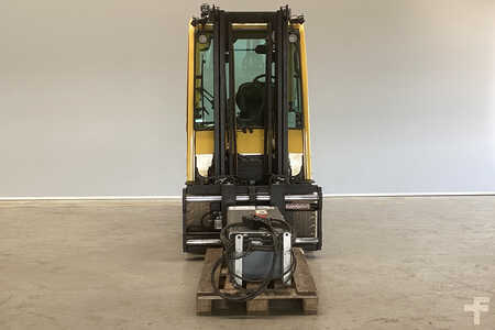Electric - 4 wheels 2022  Hyster J3.5XN (3)