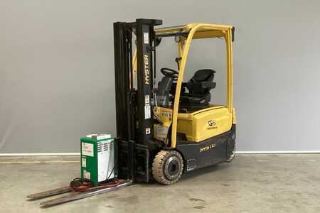 Elektro tříkolové VZV 2022  Hyster J1.5XNT SWB (1)