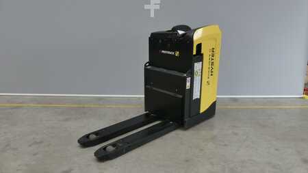 Stacker com assento 2016  Hyster RP2.0N (1)