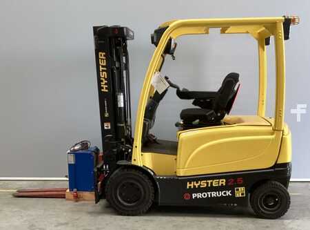 Chariot 4 roues électrique 2020  Hyster J2.5XN (6)