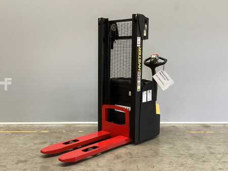 Stacker pedestre 2016  Hyster S1.0 (1)