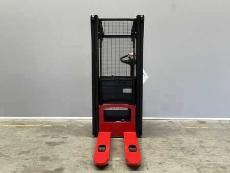 Stacker pedestre 2016  Hyster S1.0 (5)