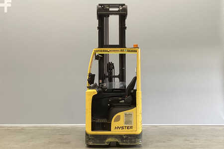 Carrelli retrattili 2015  Hyster R1.6 (4)