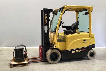 Elektro čtyřkolový VZV 2016  Hyster J2.5XN (1)