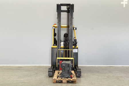Chariots à mât rétractable 2016  Hyster R1.4 (4)