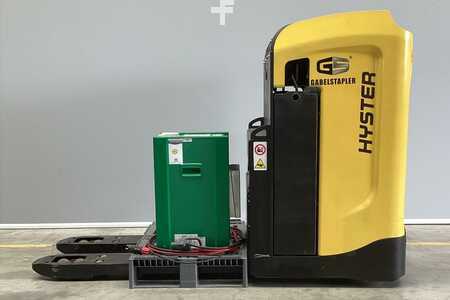 Stacker com assento 2018  Hyster RP2.5N (4)