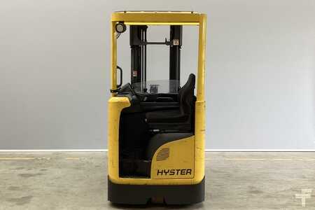 Chariot à mât rétractable 2020  Hyster R1.2E (2)