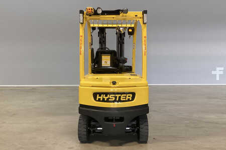 Electric - 4 wheels 2022  Hyster J3.50XN (3)