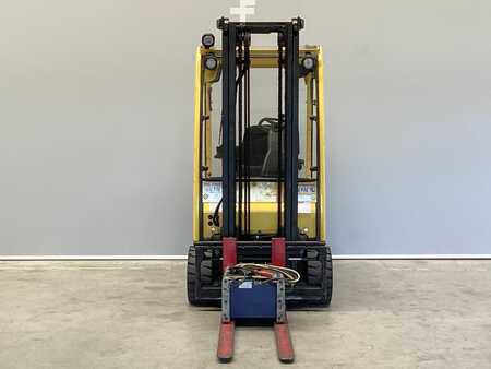 Chariots électriques à 4 roues 2013  Hyster J2.0XMT (5)