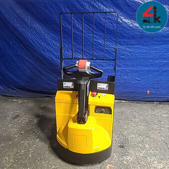 Electric Pallet Jacks 2021  Yale MPB045VG (8)