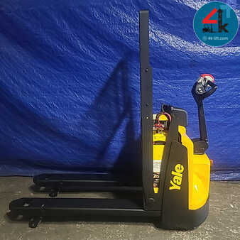 Electric Pallet Jacks 2017  Yale MPB045VG (6)